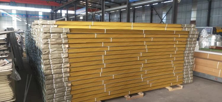 wall cladding panel