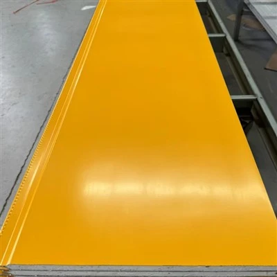 Wandverkleidungsplatten aus Polyurethan-Metall